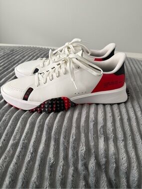 Men's White and Red Low-Profile Athletic Sneakers